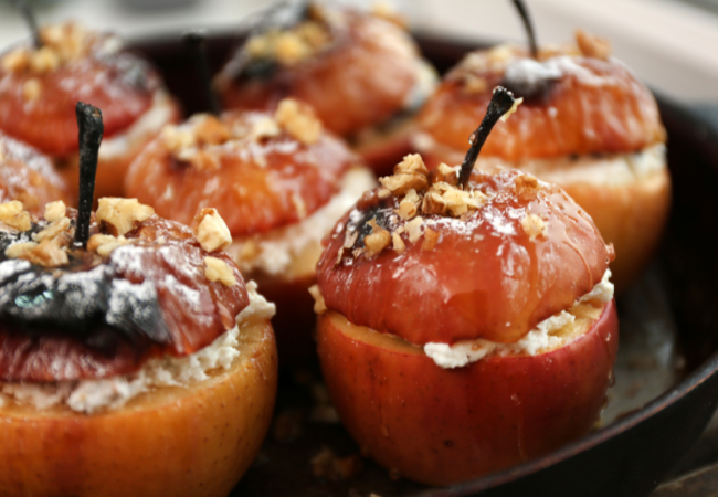 Baked Apples with Cottage Cheese